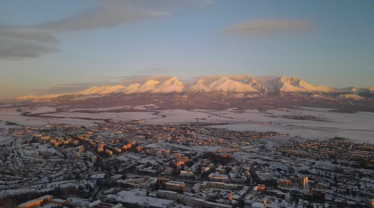 Apartment Poprad Extérieur photo